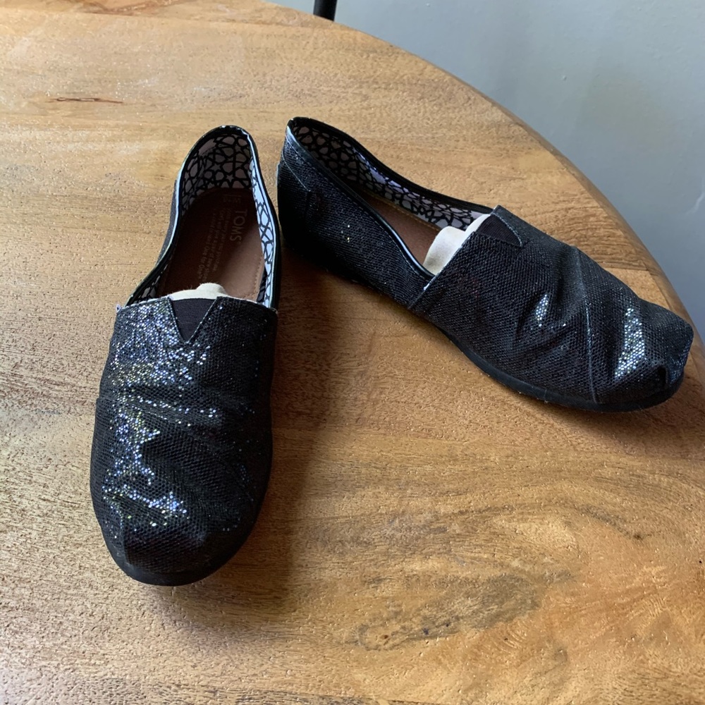 Black Sparkle Toms